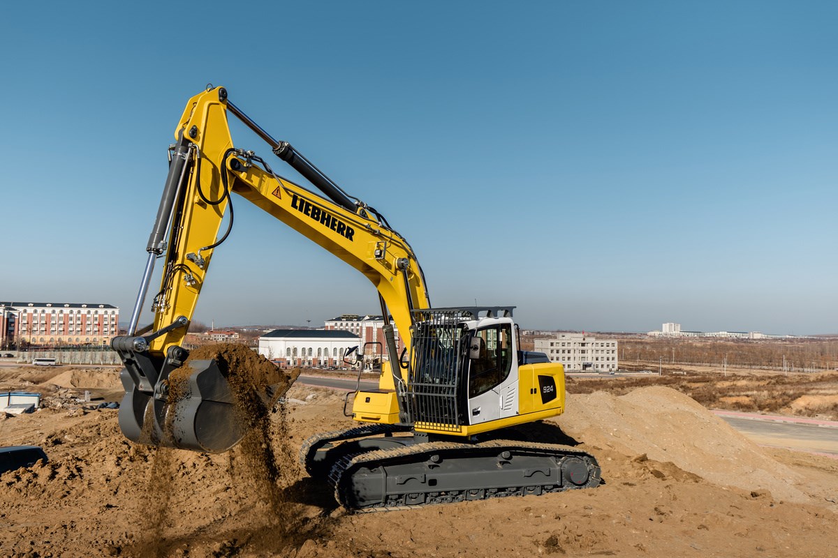 بيل مكانيكی ليبهر R 924